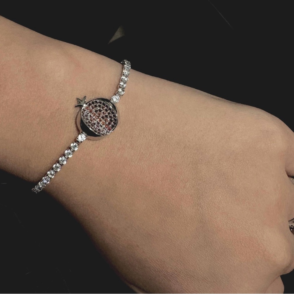 Silver Pomegranate նուռ Crystal Bracelet